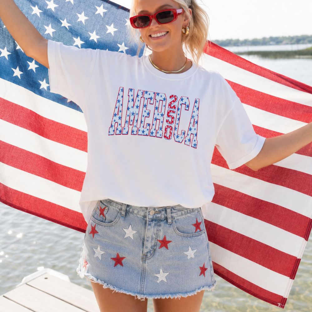 AMERICA Tee