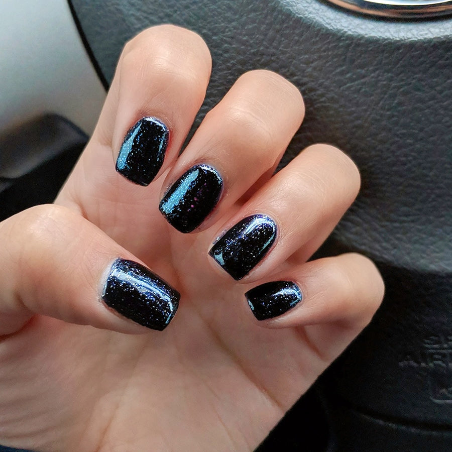 Gel Polish: 105 Midnight Kisses